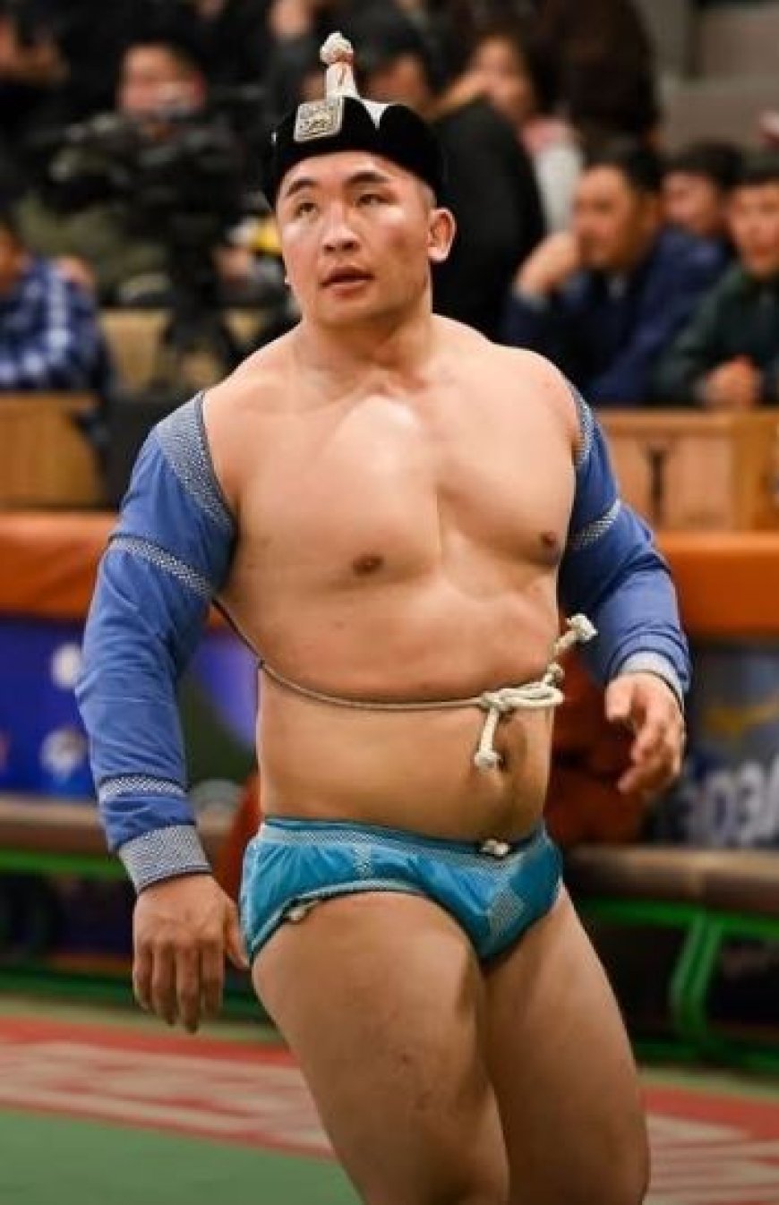 П.Сүхбат гардигийн нэрэмжит барилдаанд М.Баасанжав түрүүлэв